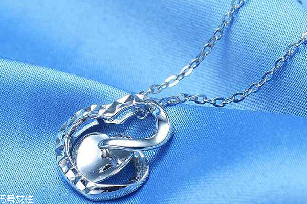 鉑金項(xiàng)鏈回收多少錢 折舊率比較高 鉑金項(xiàng)鏈回收多少錢 折舊率比較高