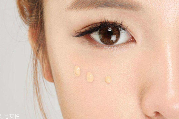 第一次買遮瑕膏什么顏色好 這樣選不會(huì)買錯(cuò) 第一次買遮瑕膏什么顏色好 這樣選不會(huì)買錯(cuò)