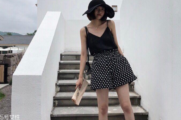 短褲怎么穿顯瘦 最時髦的選擇 短褲怎么穿顯瘦 最時髦的選擇