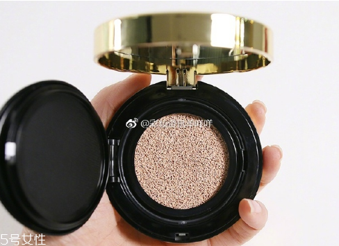 阿瑪尼紅氣墊價(jià)格多少錢(qián) 阿瑪尼紅氣墊專(zhuān)柜價(jià)