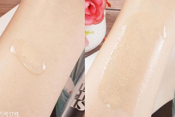 瓷妝粉底液色號(hào)怎么選 2個(gè)顏色對(duì)比圖 瓷妝粉底液色號(hào)怎么選 2個(gè)顏色對(duì)比圖