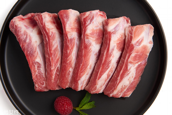 排骨可以燉黃瓜嗎 這個(gè)湯也好喝 排骨可以燉黃瓜嗎 這個(gè)湯也好喝