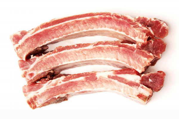 排骨可以燉黃瓜嗎 這個(gè)湯也好喝 排骨可以燉黃瓜嗎 這個(gè)湯也好喝