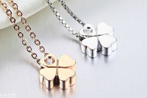 玫瑰金項鏈可以碰水嗎 項鏈可能會褪色 玫瑰金項鏈可以碰水嗎 項鏈可能會褪色