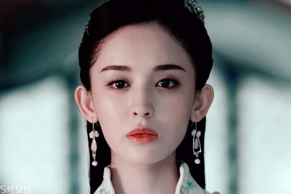 睡前怎么護(hù)理皮膚 4個習(xí)慣養(yǎng)出好氣色