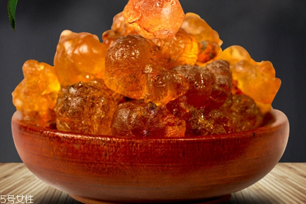 桃膠哪個產(chǎn)地的最好 云貴桃膠最出名最珍貴 桃膠哪個產(chǎn)地的最好 云貴桃膠最出名最珍貴