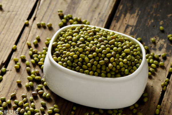 綠豆為什么要泡 原來(lái)有這個(gè)好處 綠豆為什么要泡 原來(lái)有這個(gè)好處