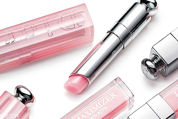 潤唇膏主要成分有哪些 這些成分能對抗紫外線 潤唇膏主要成分有哪些 這些成分能對抗紫外線