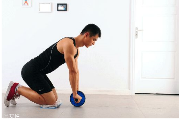 健腹輪可以瘦肚子嗎 能堅持用才有效果 健腹輪可以瘦肚子嗎 能堅持用才有效果