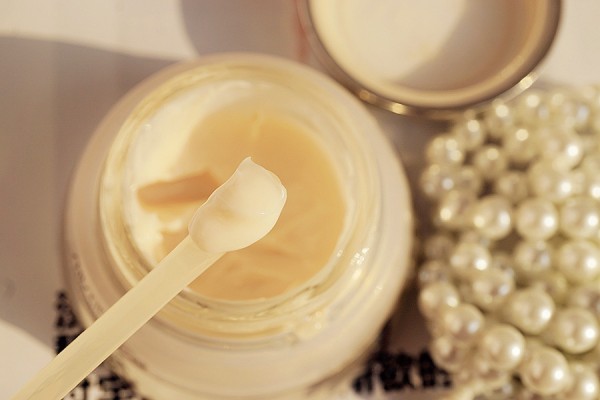 資生堂護膚品系列介紹 資生堂護膚品適合什么年齡 資生堂護膚品系列介紹 資生堂護膚品適合什么年齡