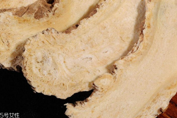 當(dāng)歸怎么泡水喝 這樣泡就對了 當(dāng)歸怎么泡水喝 這樣泡就對了