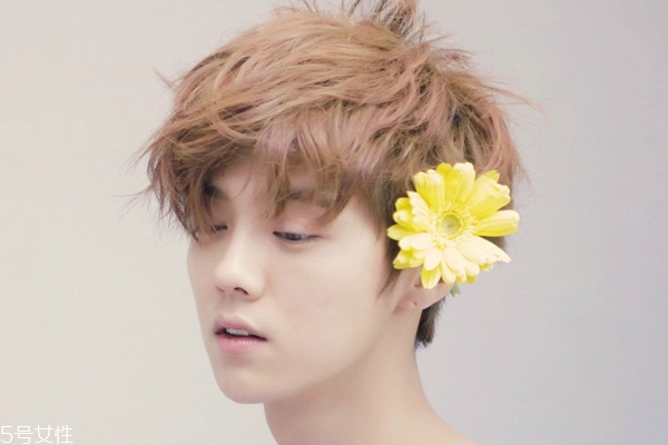 染發(fā)掉色怎么辦 牢記這5個(gè)注意點(diǎn) 染發(fā)掉色怎么辦 牢記這5個(gè)注意點(diǎn)