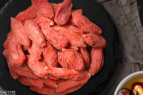 枸杞為什么會黏在一起 原來是這樣 枸杞為什么會黏在一起 原來是這樣