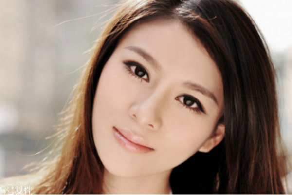 眼睫毛畫法，短睫毛一樣可以變美