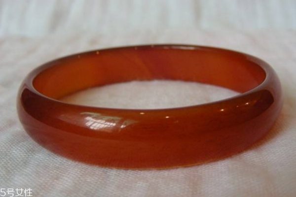 瑪瑙手鐲有裂痕怎么辦 教你輕松修復(fù) 瑪瑙手鐲有裂痕怎么辦 教你輕松修復(fù)