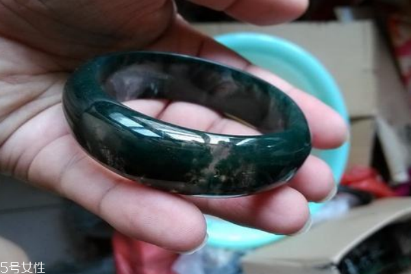 瑪瑙手鐲有裂痕怎么辦 教你輕松修復(fù) 瑪瑙手鐲有裂痕怎么辦 教你輕松修復(fù)