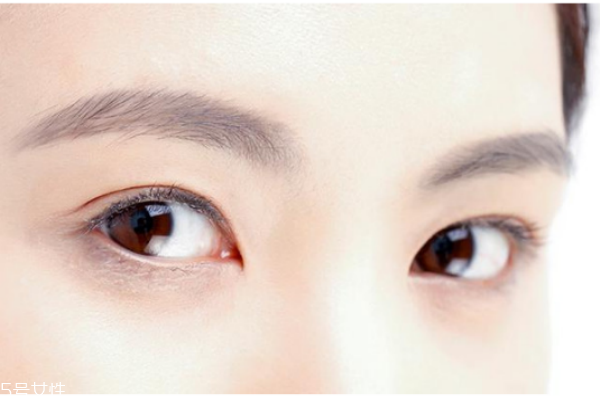 染眉膏的作用 打造自然眉形 染眉膏的作用 打造自然眉形