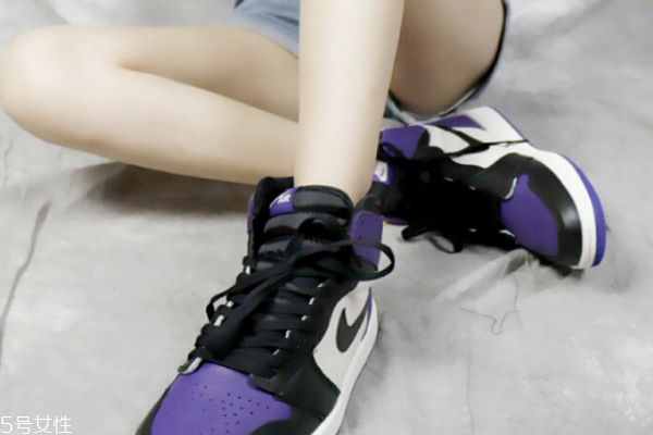 aj1黑紫腳趾多少錢 潮人必備款 aj1黑紫腳趾多少錢 潮人必備款