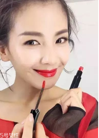 2019流行什么顏色口紅 2019年流行的口紅顏色 2019流行什么顏色口紅 2019年流行的口紅顏色