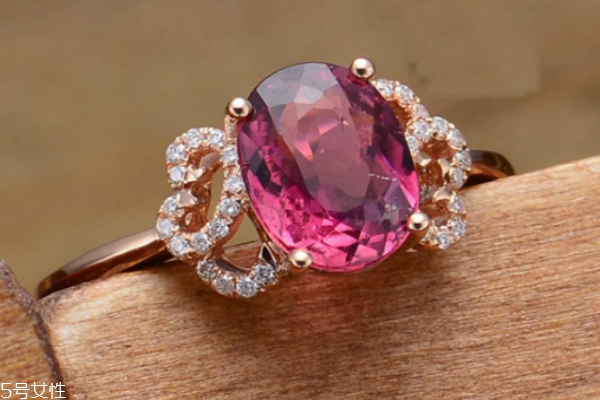 碧璽戒指有收藏價(jià)值嗎 要看具體品種 碧璽戒指有收藏價(jià)值嗎 要看具體品種