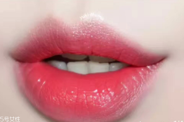 紀(jì)梵?？诩t301是什么顏色 紀(jì)梵?？诩t301試色