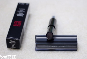 紀(jì)梵?？诩t303和304的區(qū)別及試色 紀(jì)梵希最火顏色推薦