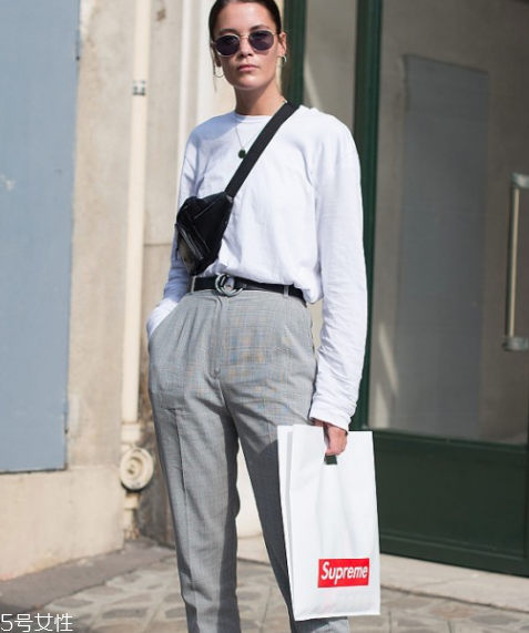 t恤配什么褲子好看 解鎖換季日常穿搭 t恤配什么褲子好看 解鎖換季日常穿搭