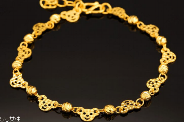 黃金手鏈可以戴右手嗎 沒有嚴格禁忌