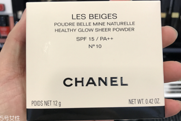 香奈兒蜜粉餅怎么用 香奈兒米色時(shí)尚蜜粉餅 香奈兒蜜粉餅怎么用 香奈兒米色時(shí)尚蜜粉餅