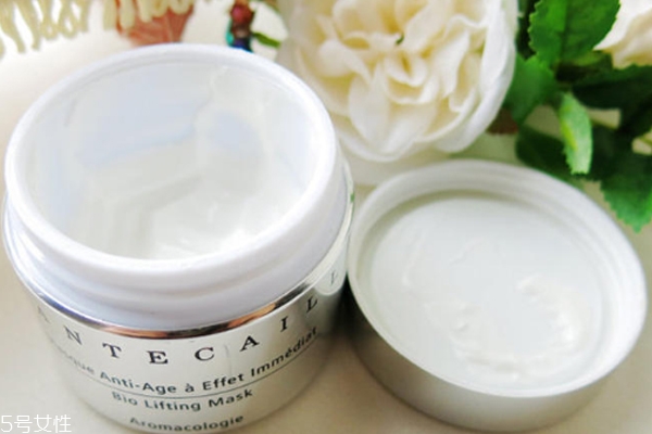 痘痘用什么睡眠面膜好 挑對(duì)了擁有光滑肌