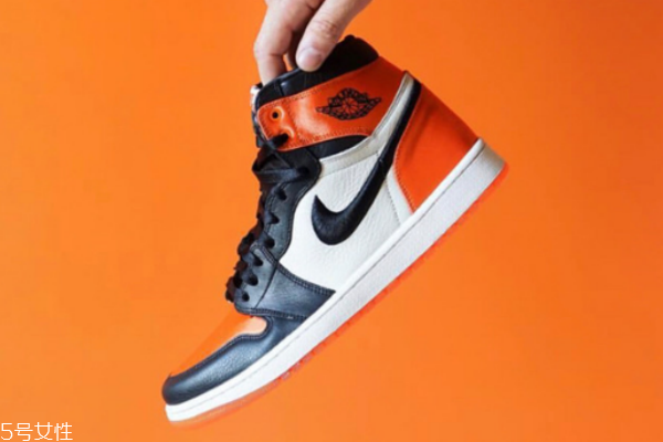 aj1絲綢扣碎有男款嗎 驚艷人心的設(shè)計 aj1絲綢扣碎有男款嗎 驚艷人心的設(shè)計