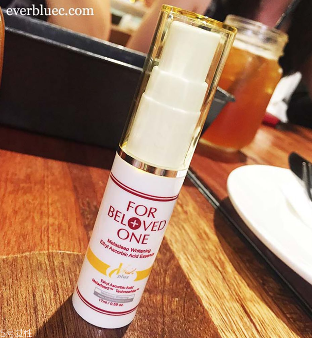 曬黑用什么美白精華好 4款好評(píng)度很高的美白精華 曬黑用什么美白精華好 4款好評(píng)度很高的美白精華