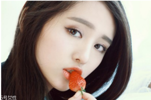 護(hù)膚品要經(jīng)常換牌子嗎 護(hù)膚品要不要經(jīng)常更換 護(hù)膚品要經(jīng)常換牌子嗎 護(hù)膚品要不要經(jīng)常更換