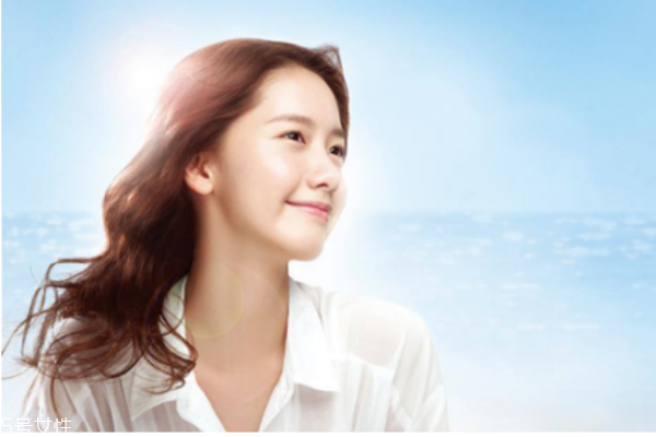 美白精華液晚上用嗎 美白精華使用誤區(qū) 美白精華液晚上用嗎 美白精華使用誤區(qū)