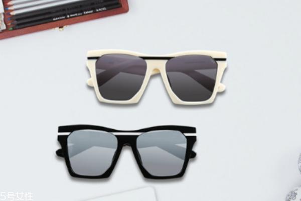 變色鏡片對(duì)眼睛好嗎 選擇正規(guī)品牌鏡片