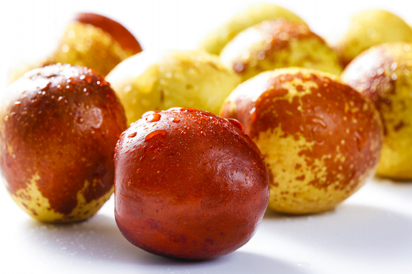 冬棗可以和紅提一起吃嗎 這個(gè)搭配可以的 冬棗可以和紅提一起吃嗎 這個(gè)搭配可以的