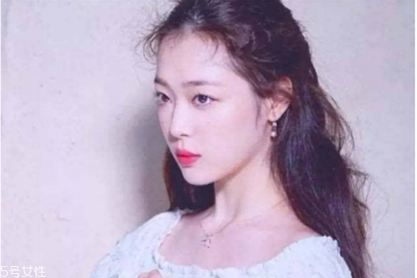 什么是嬉皮士卷發(fā) 嬉皮士卷發(fā)型圖片 什么是嬉皮士卷發(fā) 嬉皮士卷發(fā)型圖片