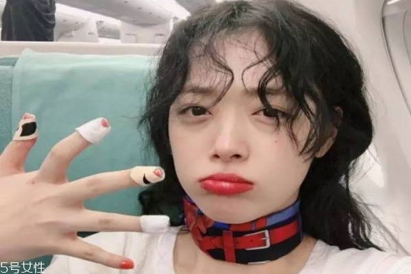 什么是嬉皮士卷發(fā) 嬉皮士卷發(fā)型圖片 什么是嬉皮士卷發(fā) 嬉皮士卷發(fā)型圖片