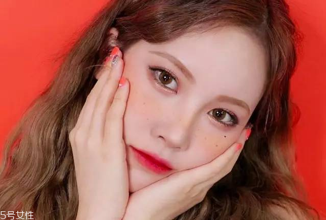 什么是嬉皮士卷發(fā) 嬉皮士卷發(fā)型圖片 什么是嬉皮士卷發(fā) 嬉皮士卷發(fā)型圖片