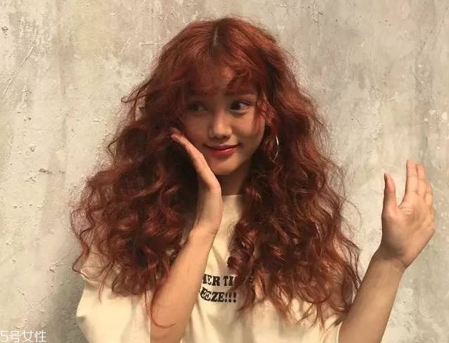 什么是嬉皮士卷發(fā) 嬉皮士卷發(fā)型圖片 什么是嬉皮士卷發(fā) 嬉皮士卷發(fā)型圖片