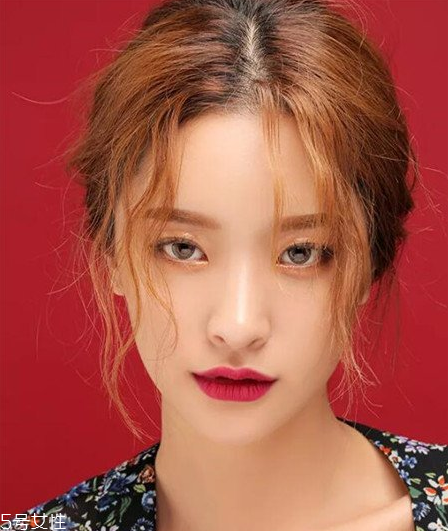 什么是嬉皮士卷發(fā) 嬉皮士卷發(fā)型圖片 什么是嬉皮士卷發(fā) 嬉皮士卷發(fā)型圖片