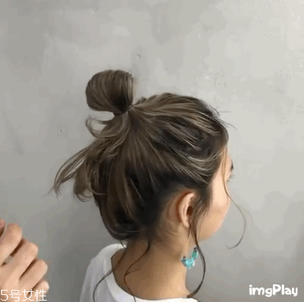 夏天頭發(fā)怎么盤(pán)好看 日系空氣感束發(fā)教程 夏天頭發(fā)怎么盤(pán)好看 日系空氣感束發(fā)教程