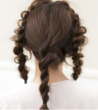 夏天頭發(fā)怎么盤(pán)好看 日系空氣感束發(fā)教程 夏天頭發(fā)怎么盤(pán)好看 日系空氣感束發(fā)教程