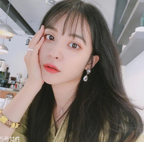 空氣劉海適合什么發(fā)型 空氣劉海發(fā)型圖片 空氣劉海適合什么發(fā)型 空氣劉海發(fā)型圖片