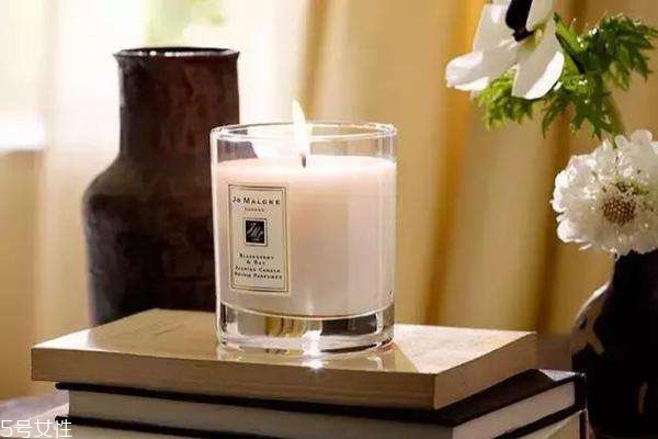 香薰蠟燭什么味道好 睡覺(jué)時(shí)用茉莉香薰