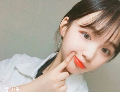 空氣劉海適合什么發(fā)型 空氣劉海發(fā)型圖片 空氣劉海適合什么發(fā)型 空氣劉海發(fā)型圖片