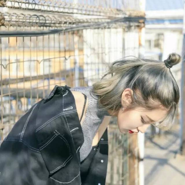 空氣劉海怎么定型長(zhǎng)久 維持劉海卷靠這5招 空氣劉海怎么定型長(zhǎng)久 維持劉海卷靠這5招