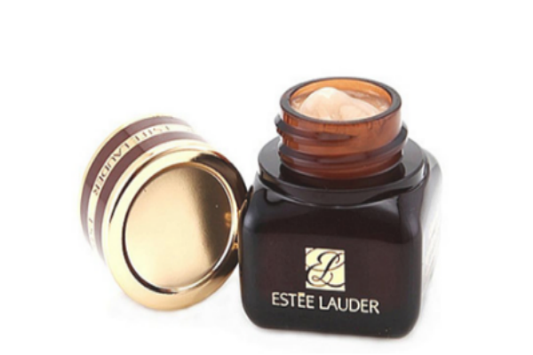 雅詩蘭黛小棕瓶眼霜和蘭蔻小黑瓶眼霜哪個(gè)好 告別熊貓眼 雅詩蘭黛小棕瓶眼霜和蘭蔻小黑瓶眼霜哪個(gè)好 告別熊貓眼