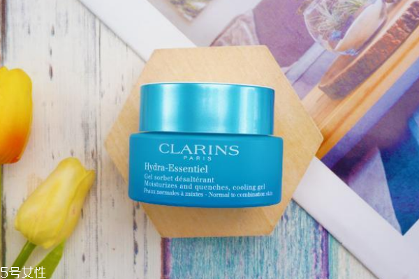 嬌韻詩沁潤奇肌凝露適合年齡 不油不膩不挑年紀(jì) 嬌韻詩沁潤奇肌凝露適合年齡 不油不膩不挑年紀(jì)