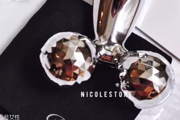 緊致肌膚用什么美容儀 微電流按摩儀打造緊致v臉 緊致肌膚用什么美容儀 微電流按摩儀打造緊致v臉